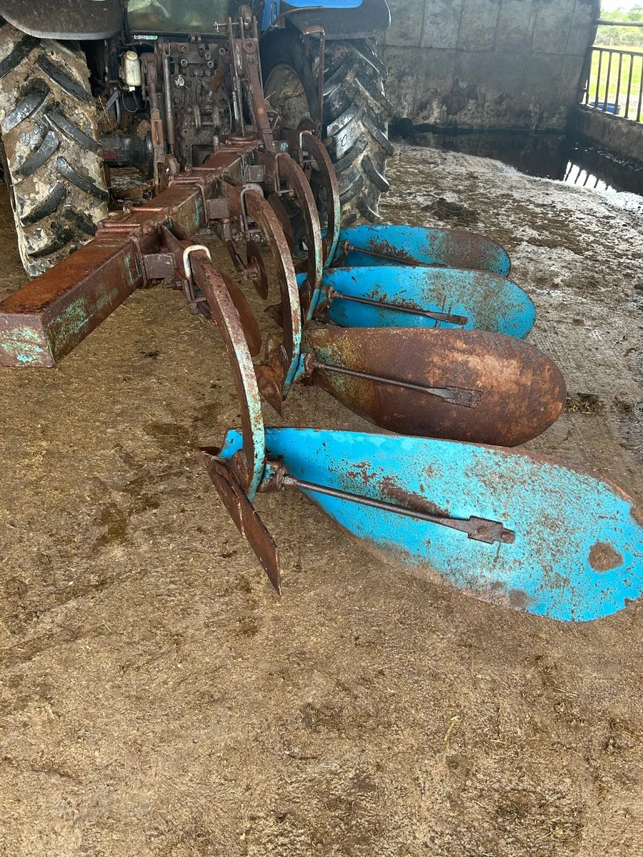 Fiskars 4 furrow standerd plow - Image 2