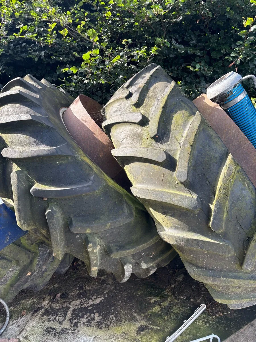 Tractor tyres power washer - Image 3