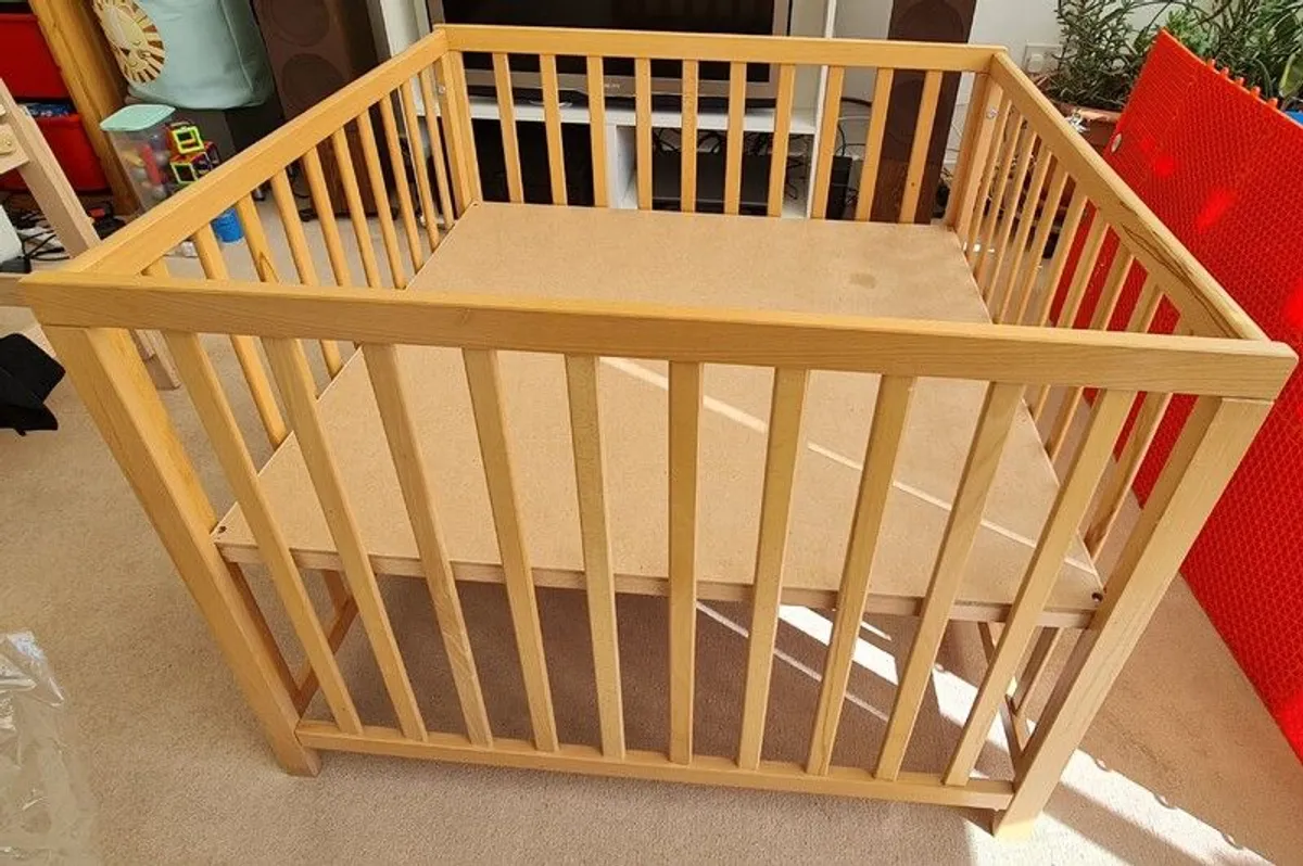 BabyDan Felix Natural Playpen, wood, height-adjustable - Image 3