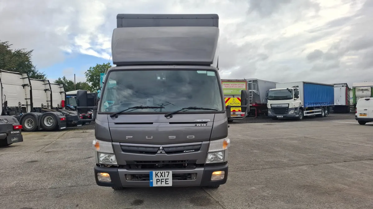 2017 Fuso / Canter 7C15 Box Truck  Auto Gear Box - Image 2