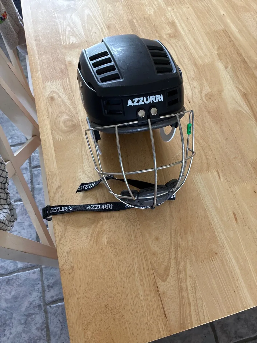Azzurri kids helmet - Image 1
