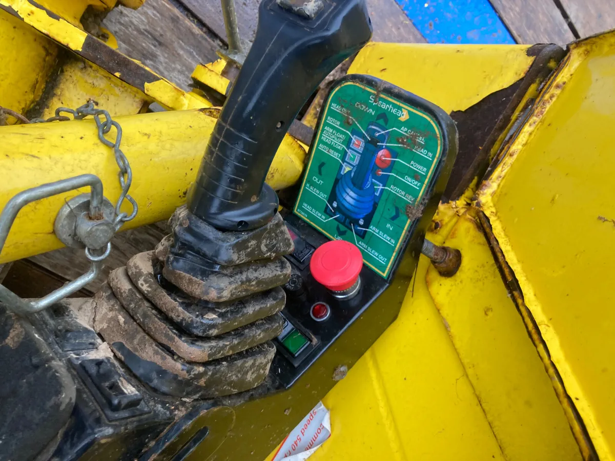Spearhead 686 orbital hedgecutter - Image 3