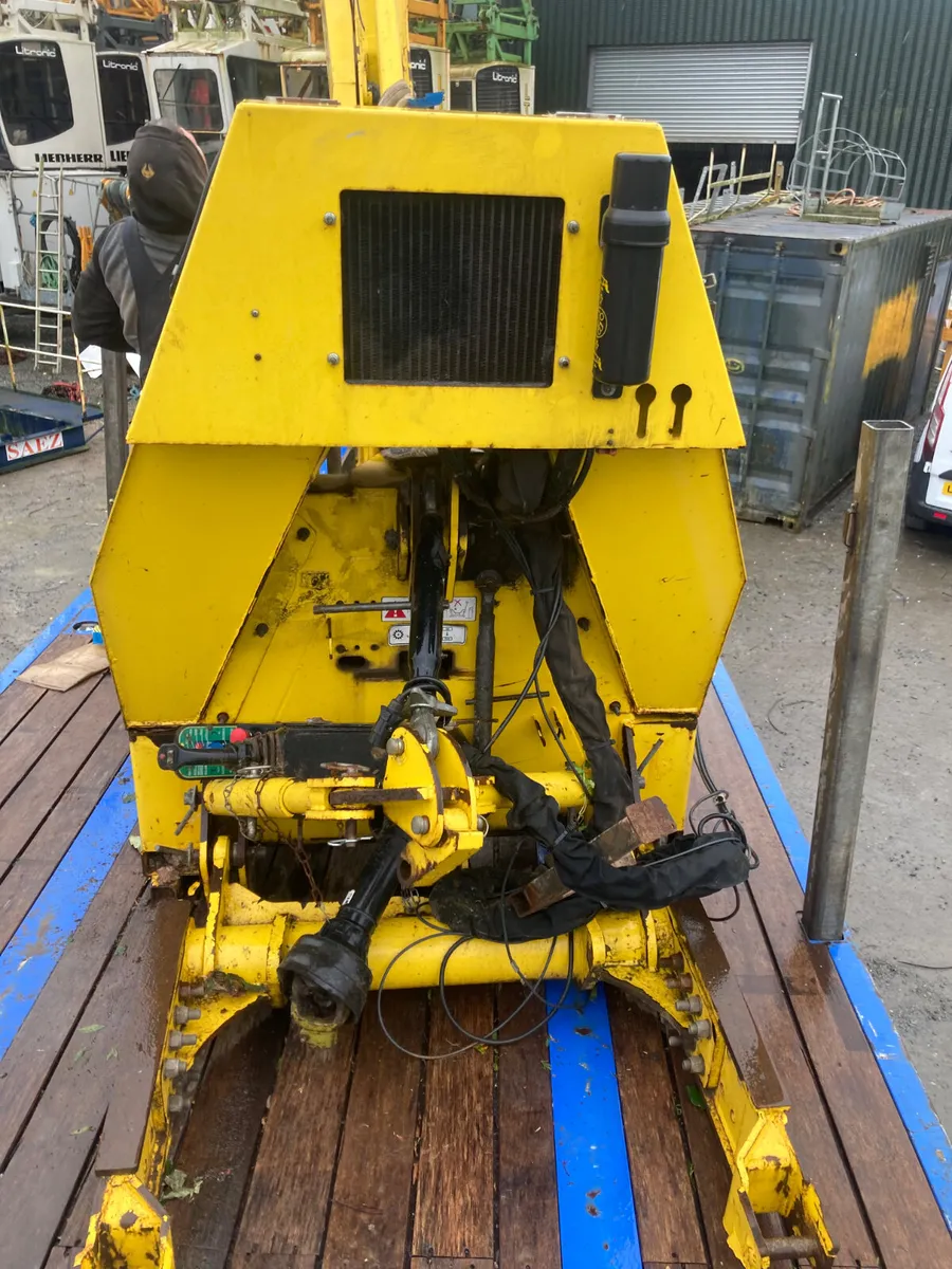 Spearhead 686 orbital hedgecutter - Image 2