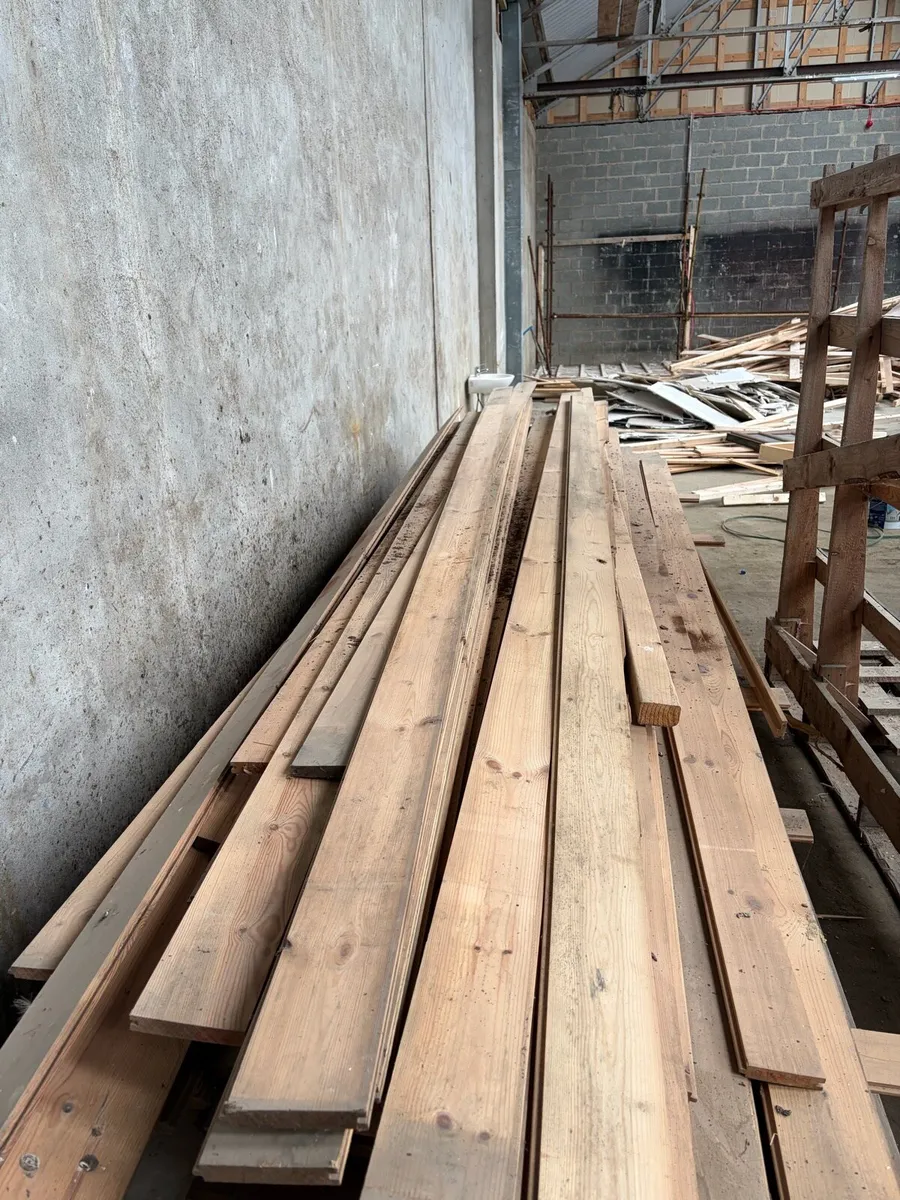 Pine flooring - Image 2