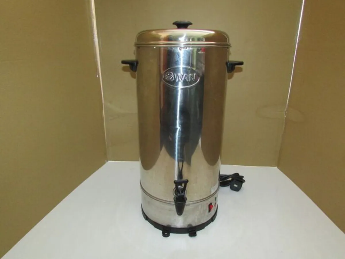 Swan Hot Water boiler 26L - Image 2