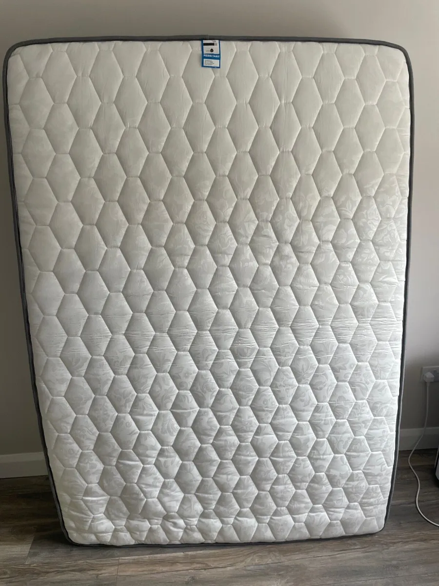 Mattress for sale - Image 4