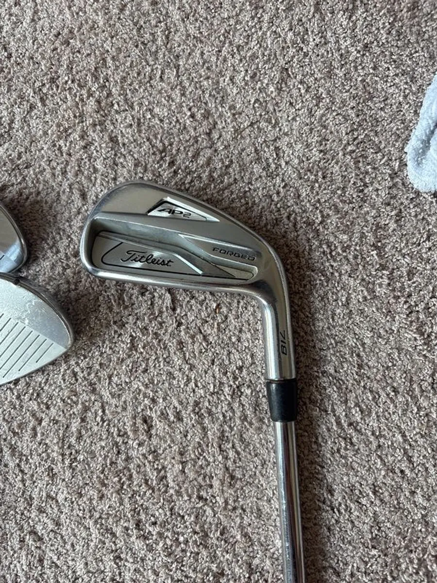 titleist AP2 4-9 irons - Image 2