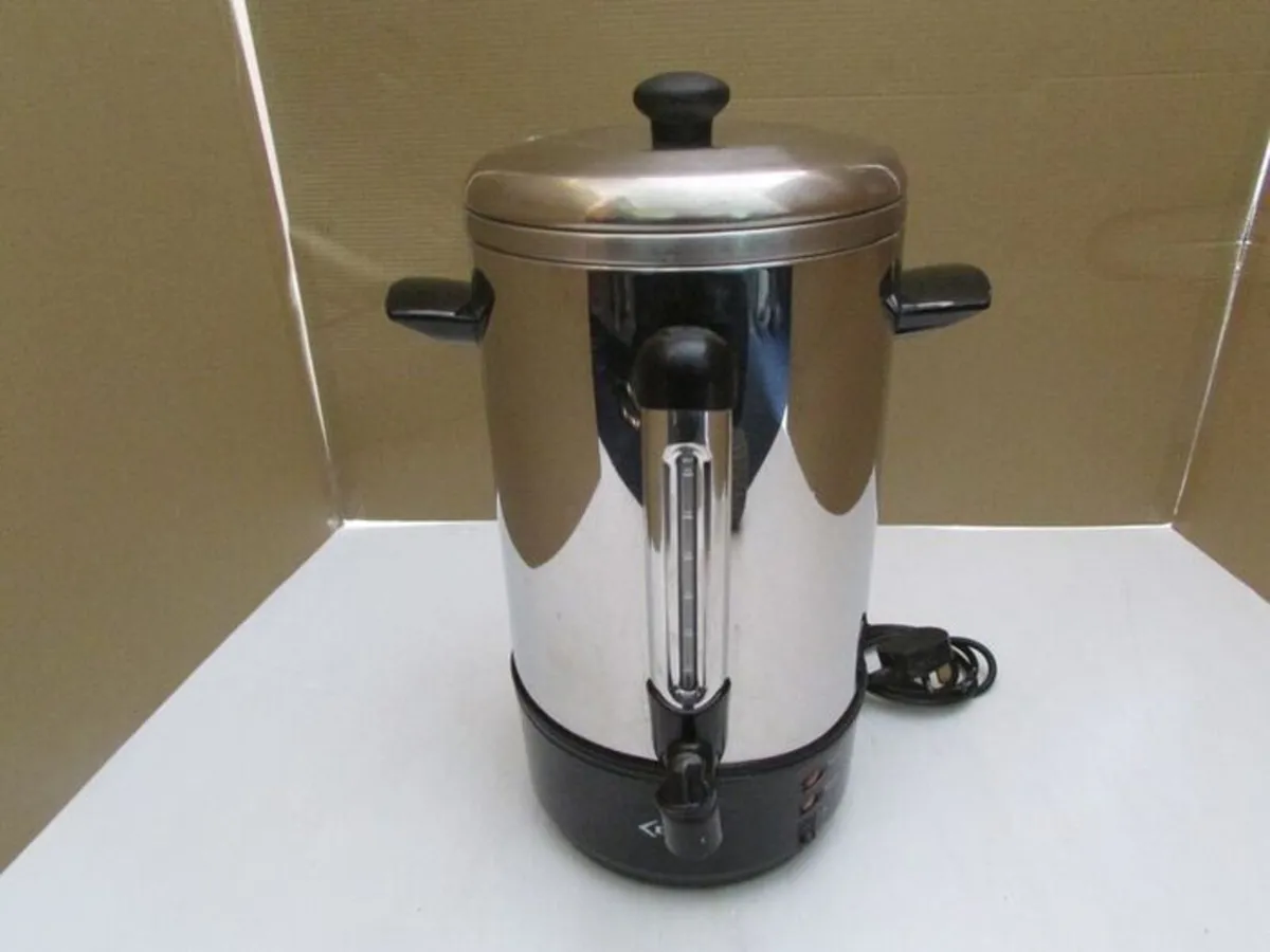 Hot Water Boiler Urn 8L - Image 1