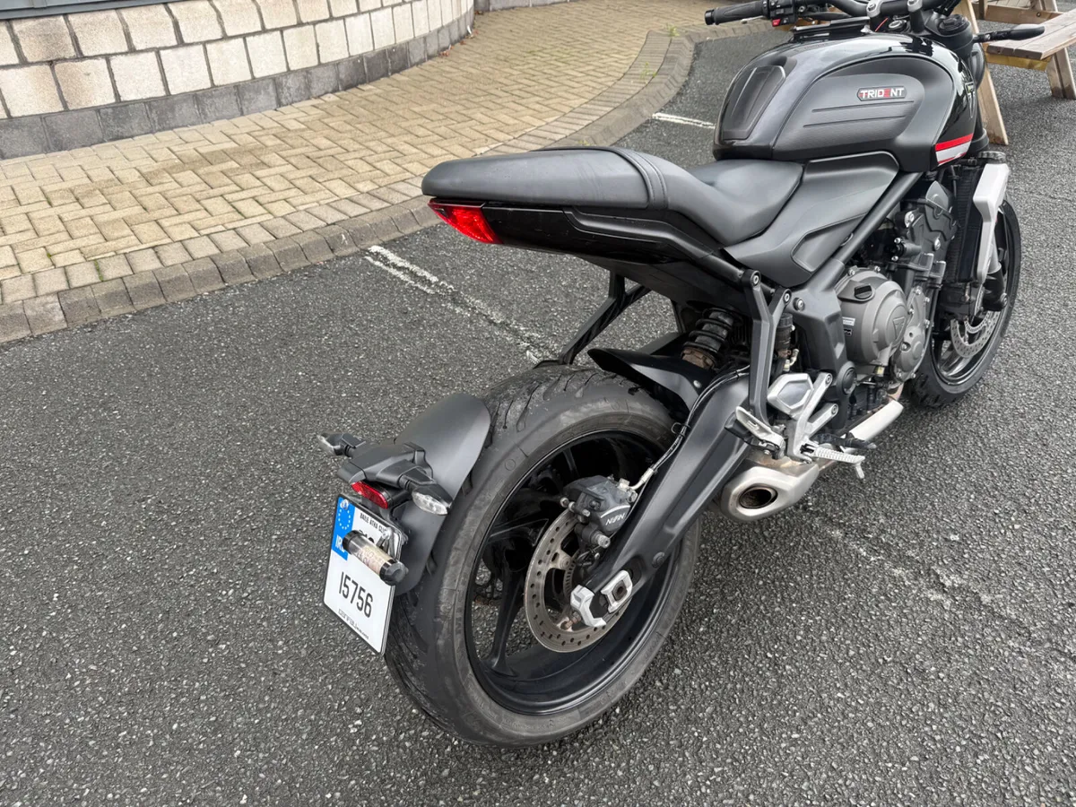 2021 Triumph Trident 660 - Image 3