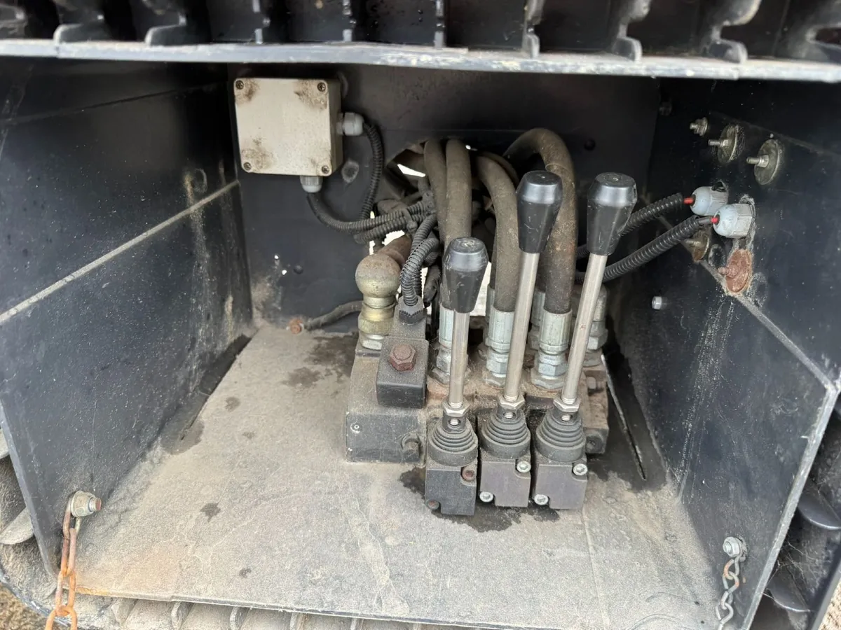 Mitsubishi Canter 2015 - Image 4