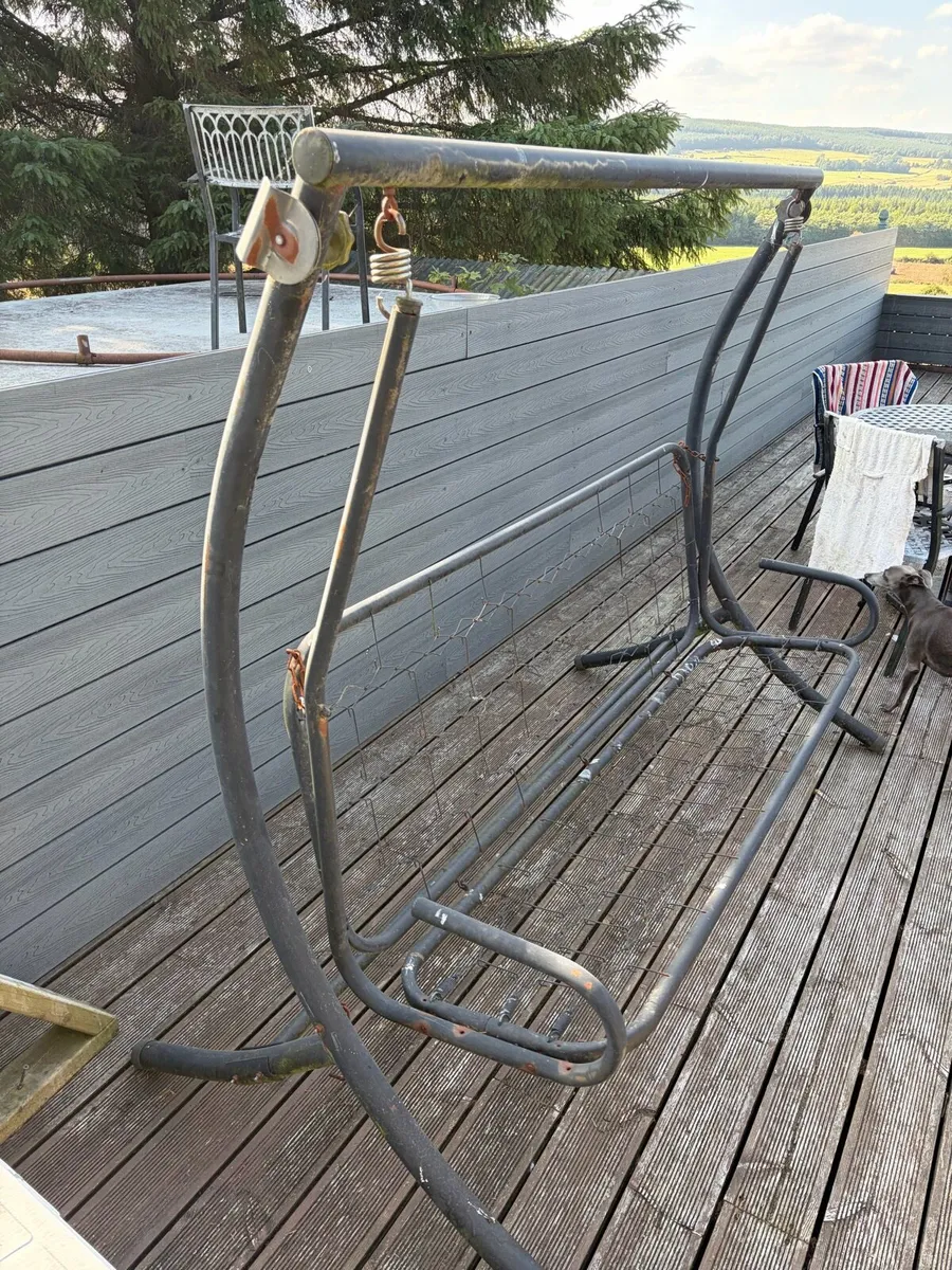 Garden swing bench - Image 3