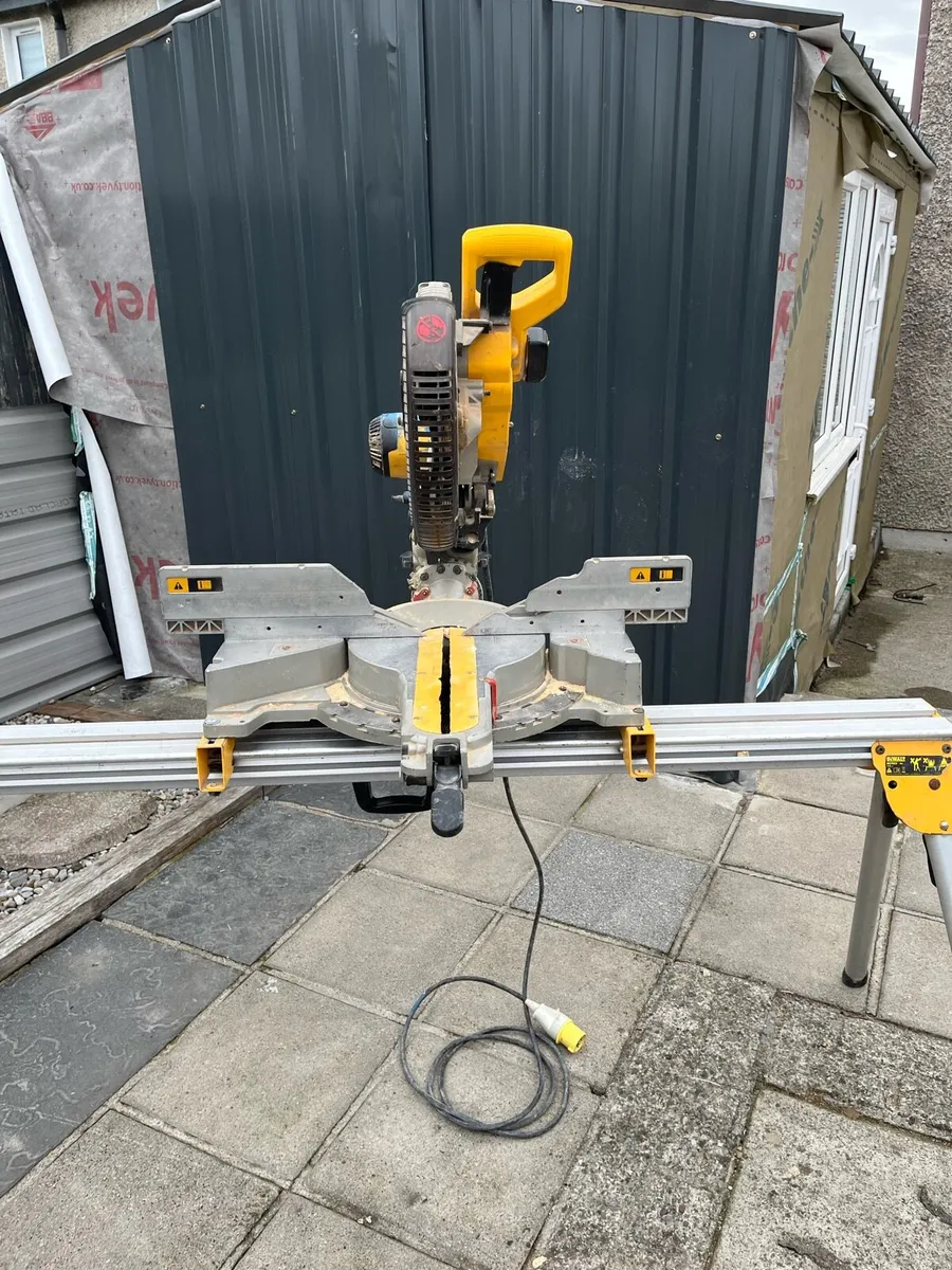 Dewalt chop saw - Image 2