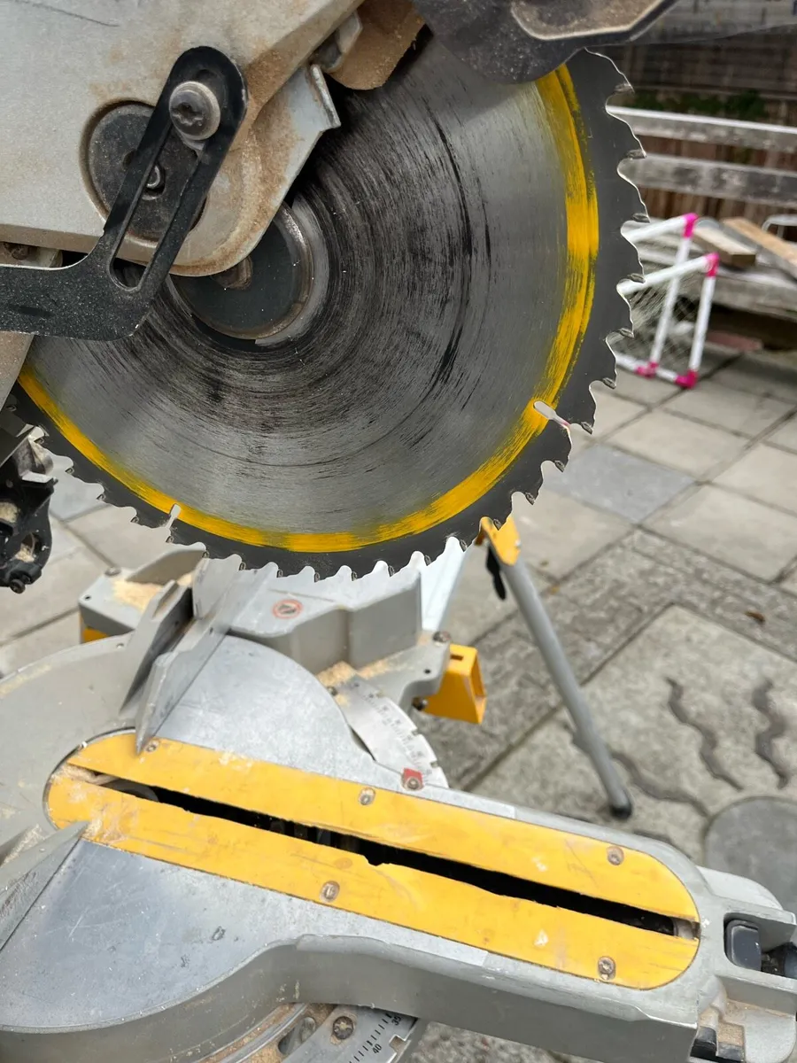 Dewalt chop saw - Image 3