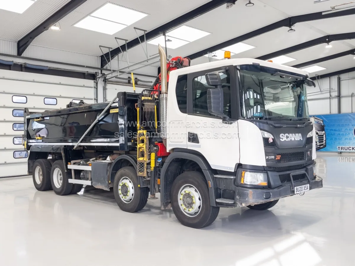 2020 SCANIA P370 XT TIPPER GRAB - Image 2
