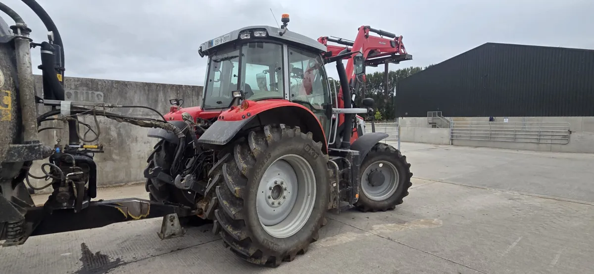 tractors - Image 4
