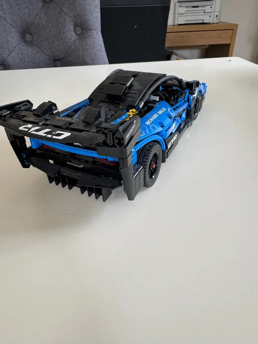 Lego 42123 - Image 3