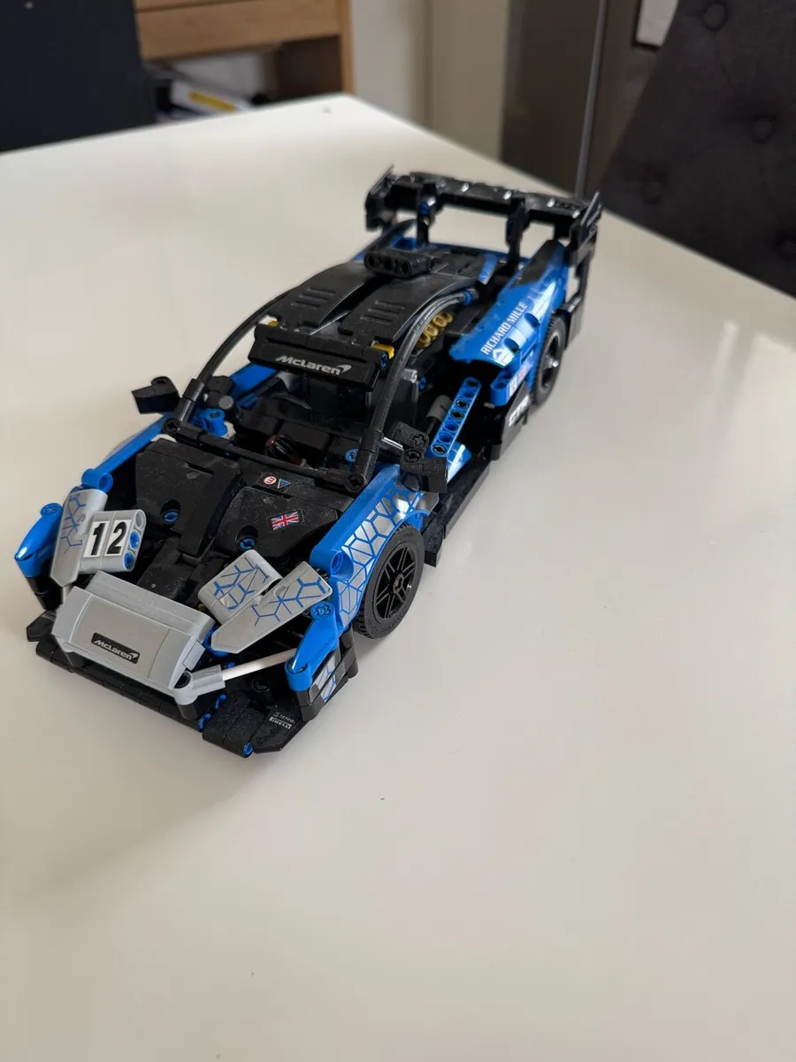 Lego 42123 - Image 1