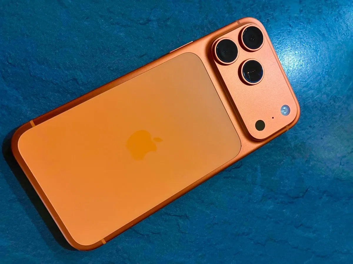iPhone 17 Pro Max 256GB – Cosmic Orange - Image 2