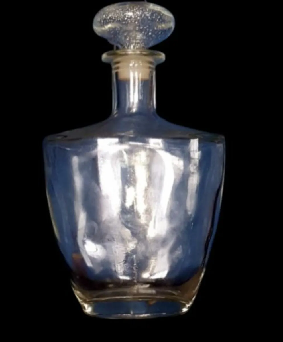 Pristine Vintage Clear Glass Decanter - Image 4