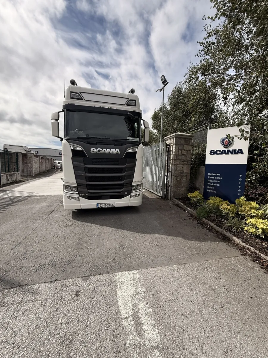 2022 Scania 590S 4x2. One owner from new. Ref:2632 - Image 2
