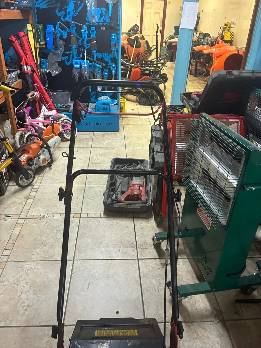 Lawnmower - Image 3