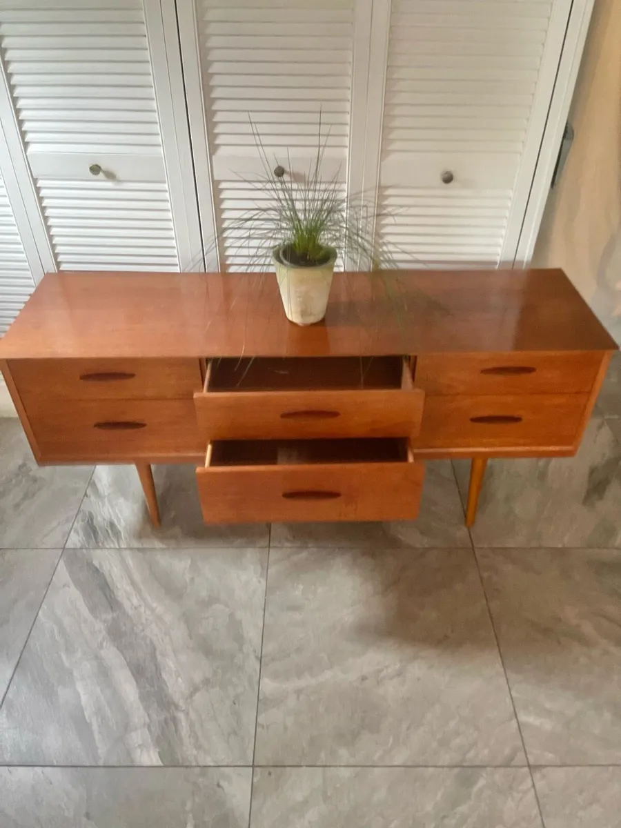 Mid century sideboard - Image 2