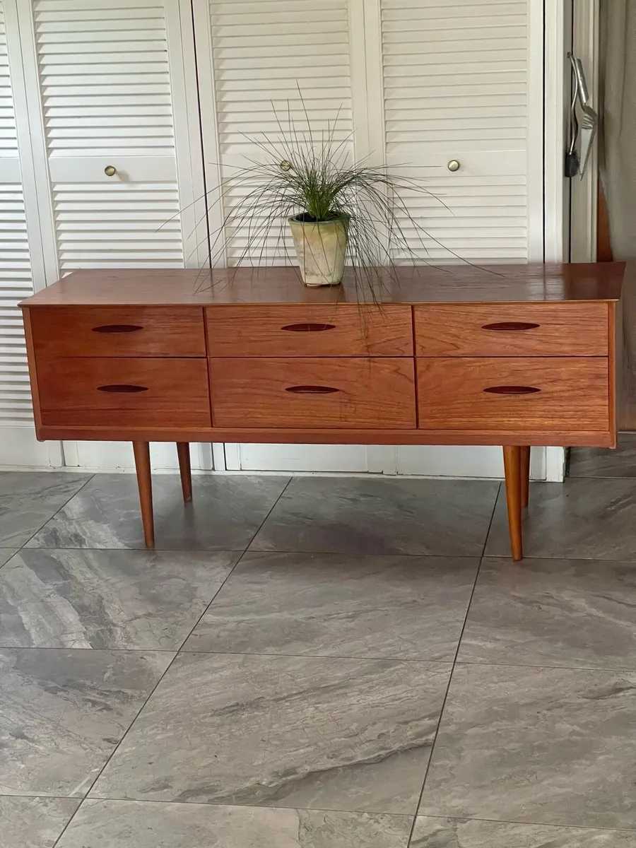 Mid century sideboard - Image 3