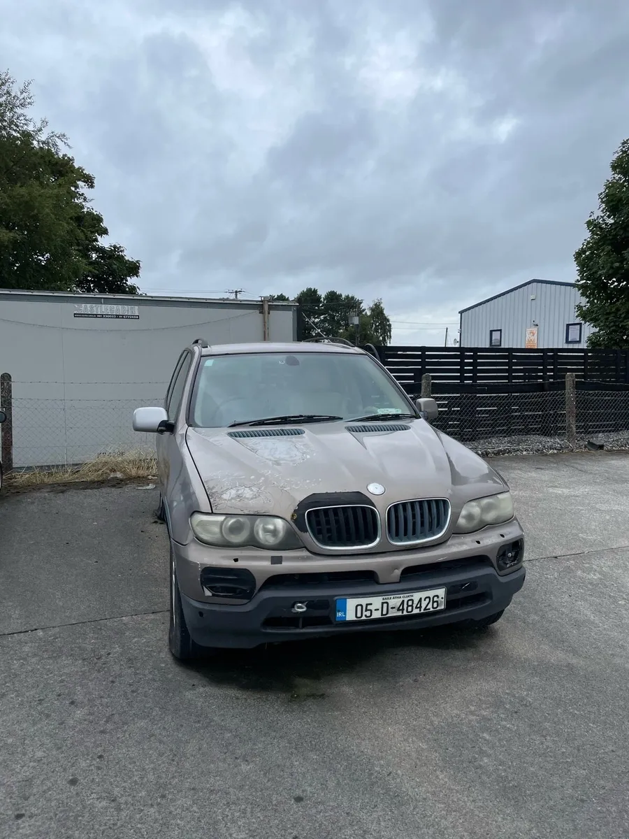 E53 x5 for parts - Image 1
