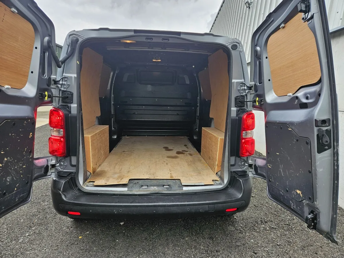 Vauxhall Vivaro 2022 - Image 4