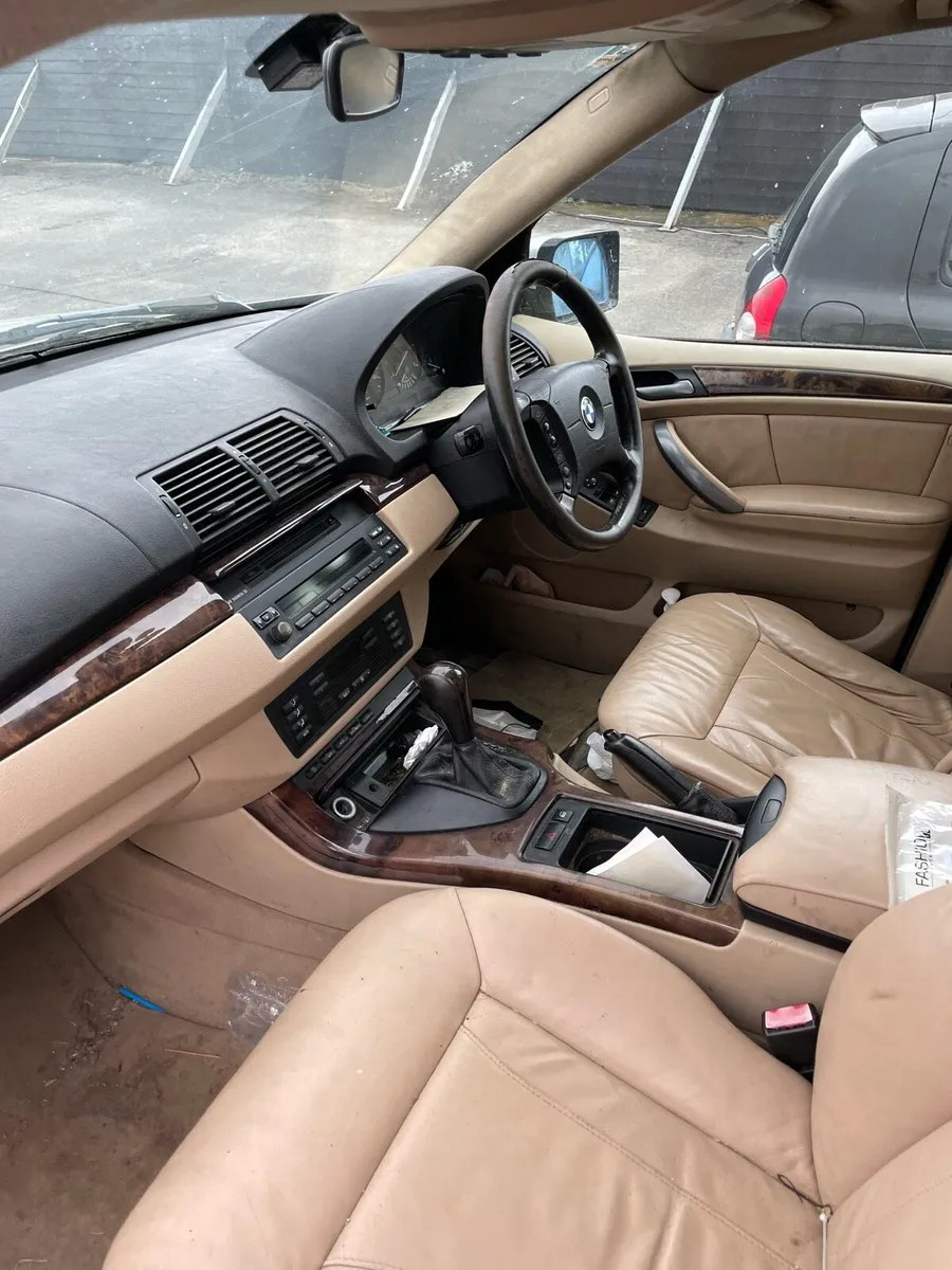 E53 x5 for parts - Image 2