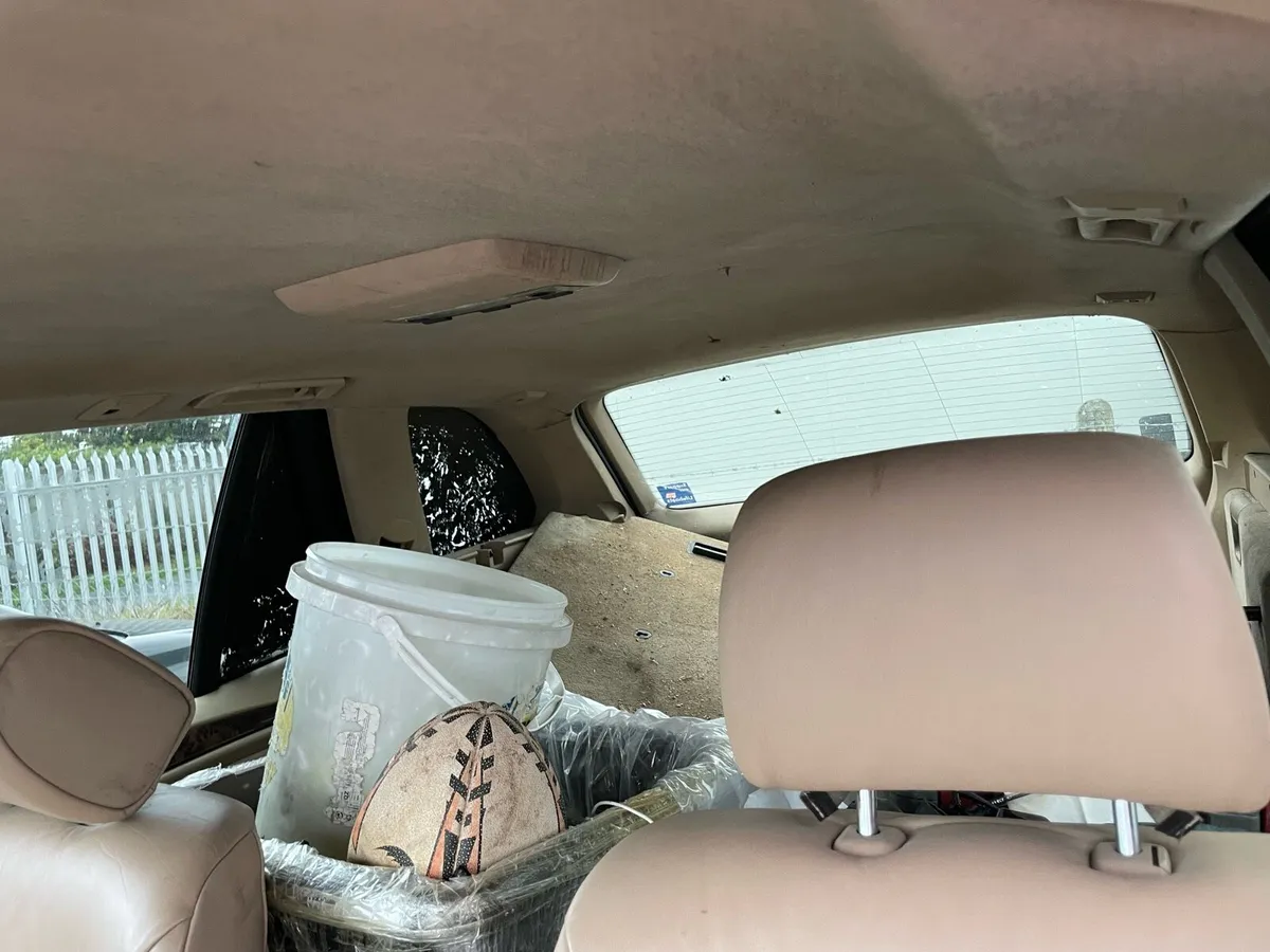 E53 x5 for parts - Image 3