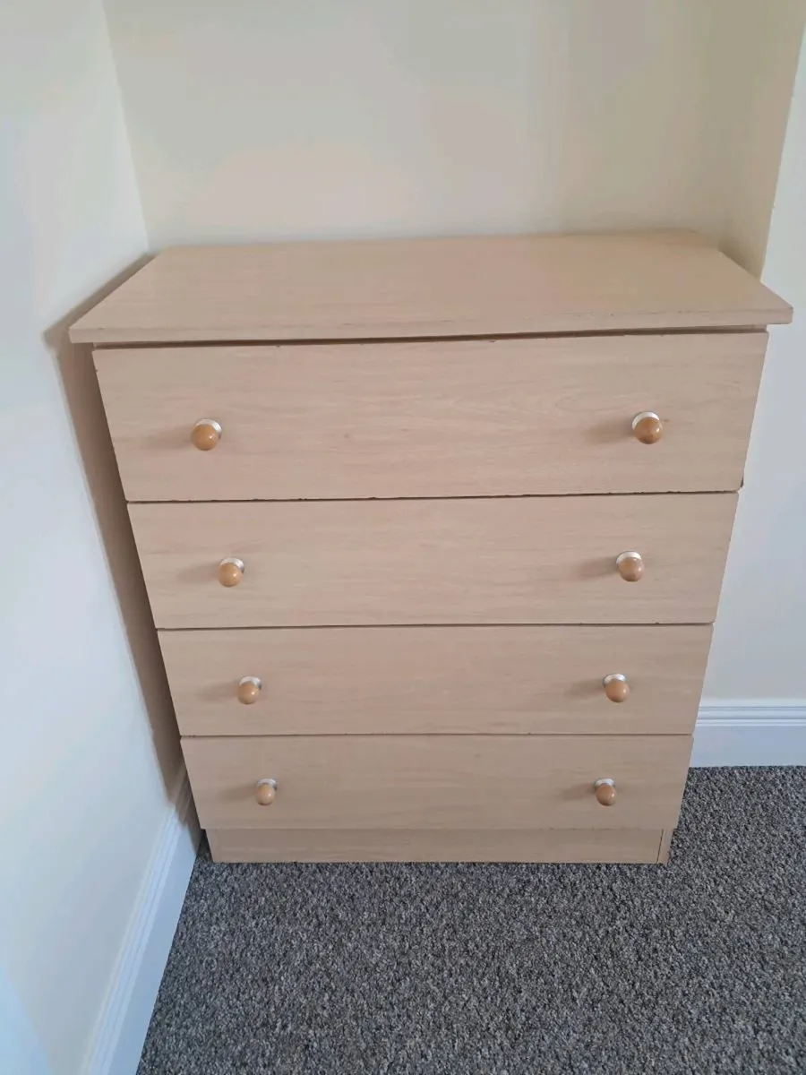 Free 2 Chest of Drawers & Wardrobe - Image 2