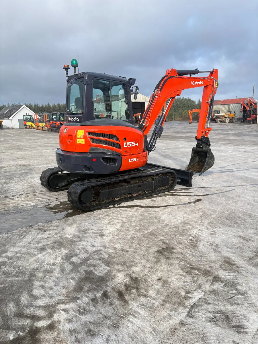 Kubota U55-4 - Image 3