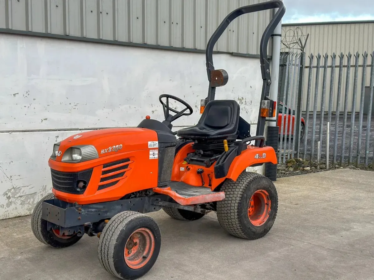 Kubota BX2350 Compact Tractor - Image 1