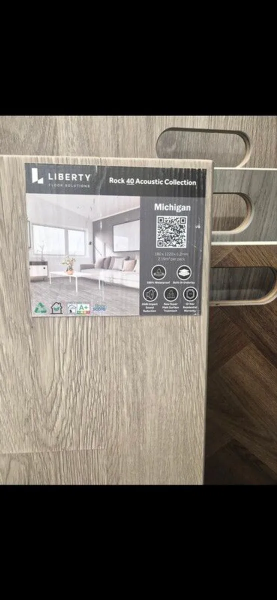 Wood effect Flooring - Image 1