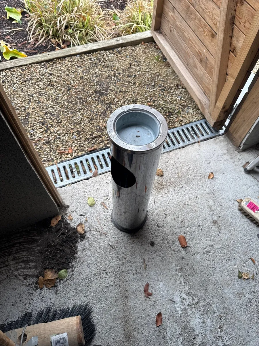 Cigarette bin