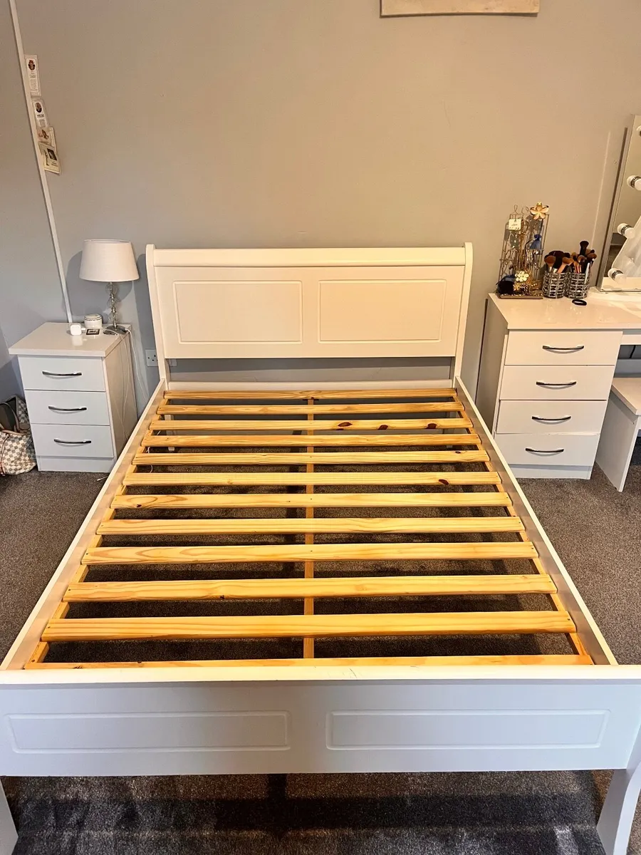 Double Sleigh Bed - Image 2