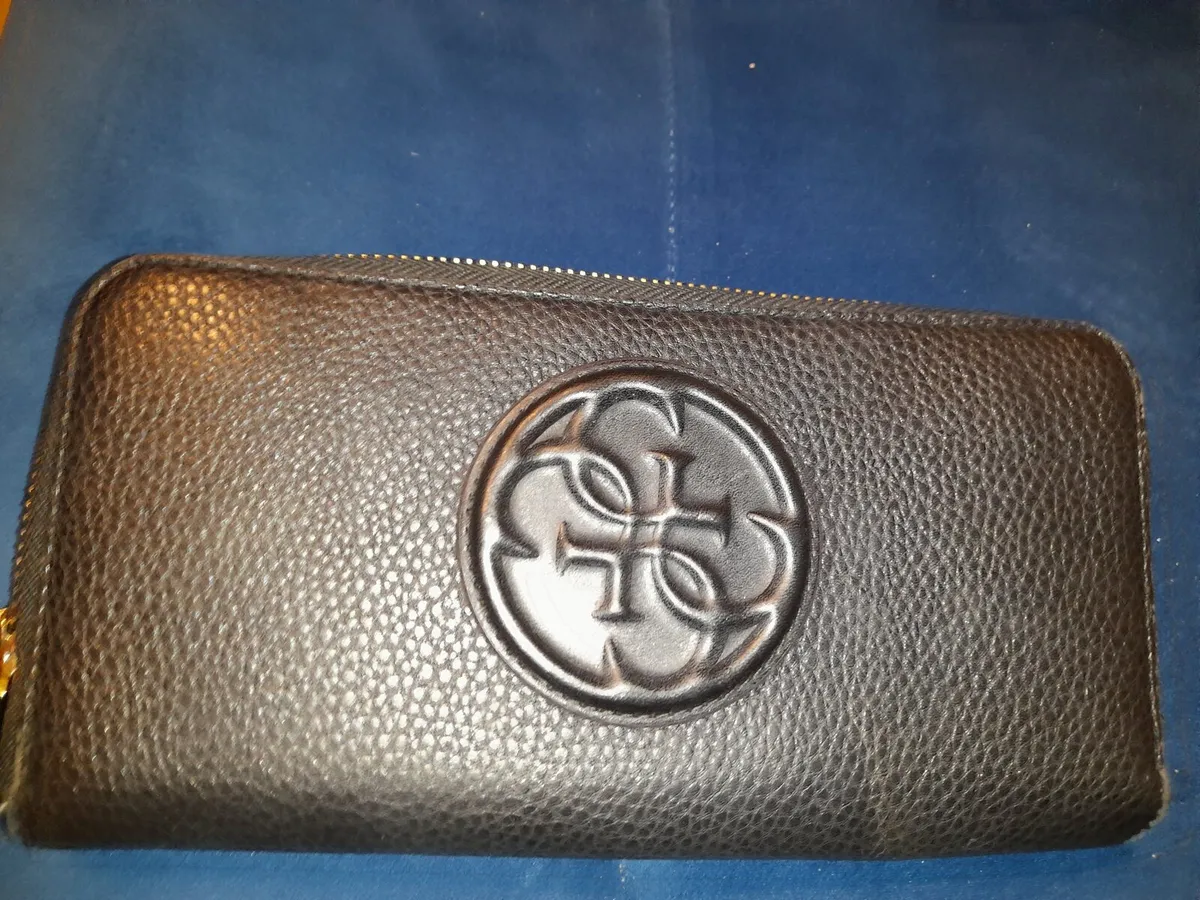Purses 👛 👜 - Image 1