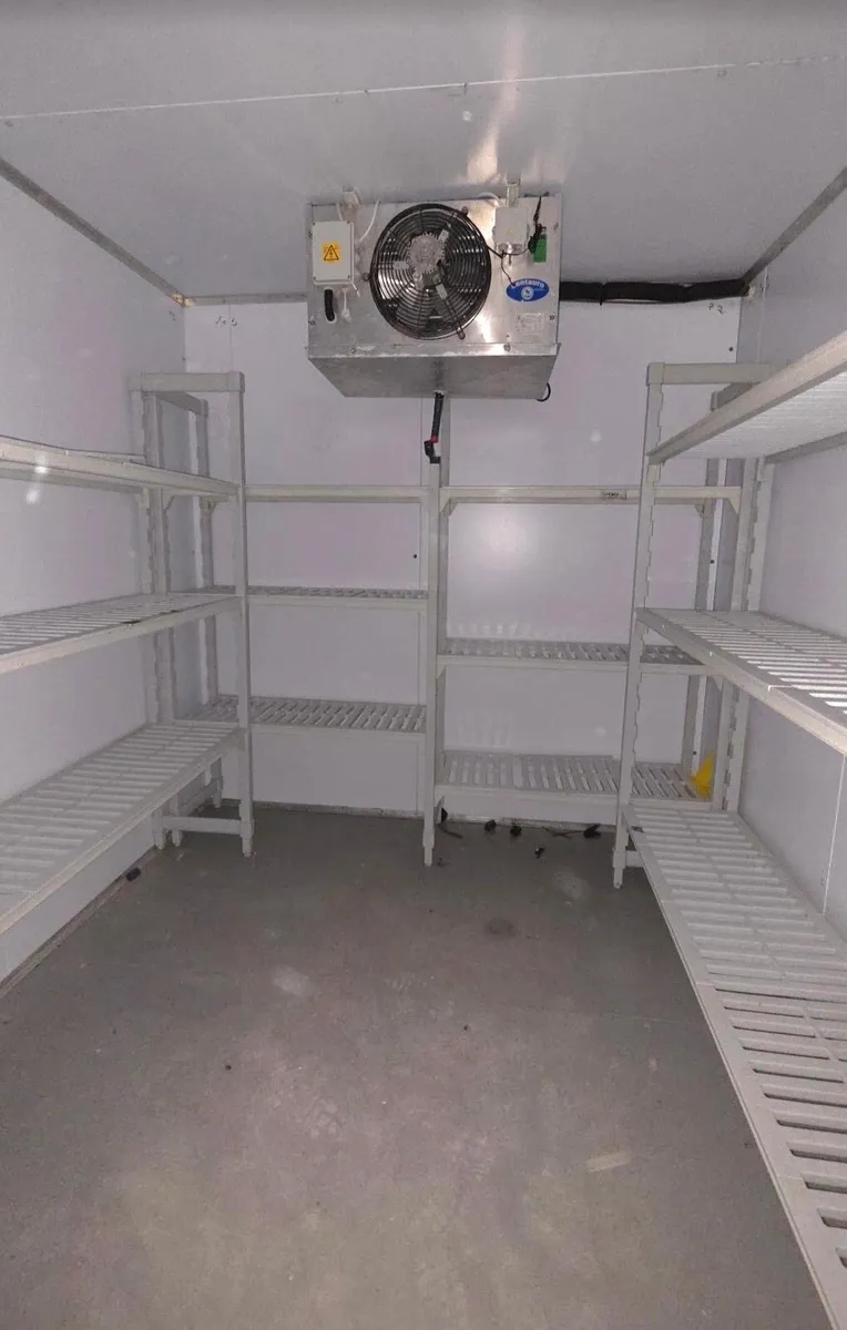 Walk in freezer / chill room - Image 2