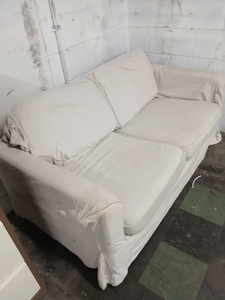 2 seater couch - Image 4