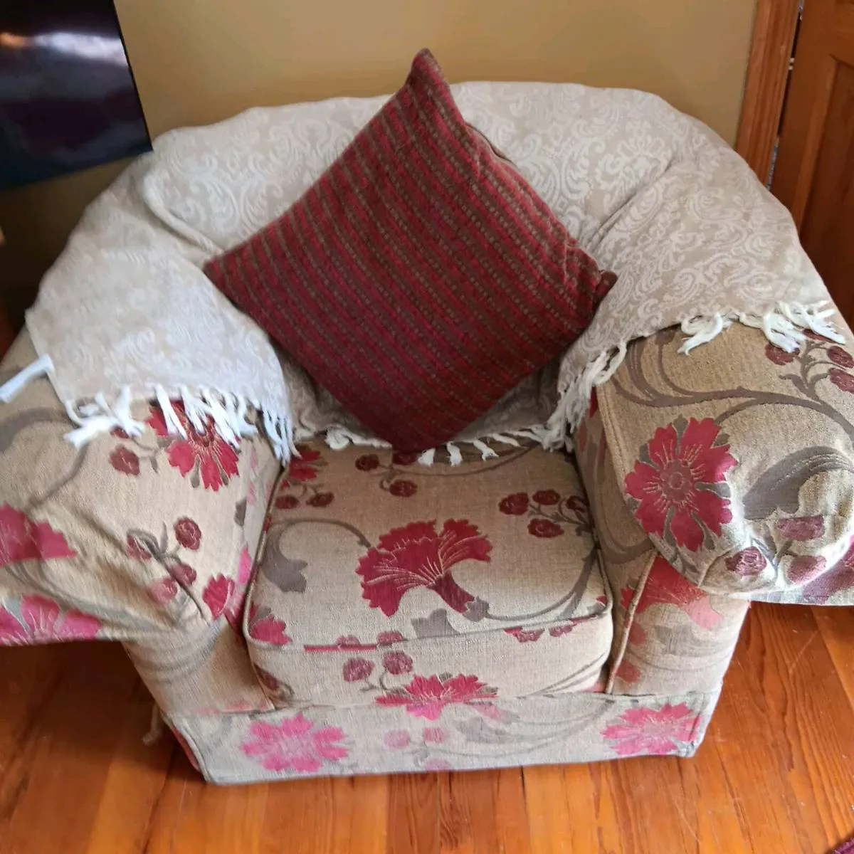 Suite of Furniture - Image 3