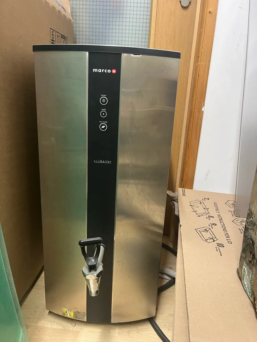 Hot water boiler - Image 1