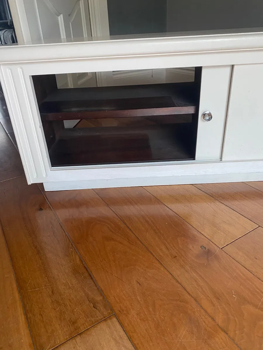 TV / Side Unit - Image 2