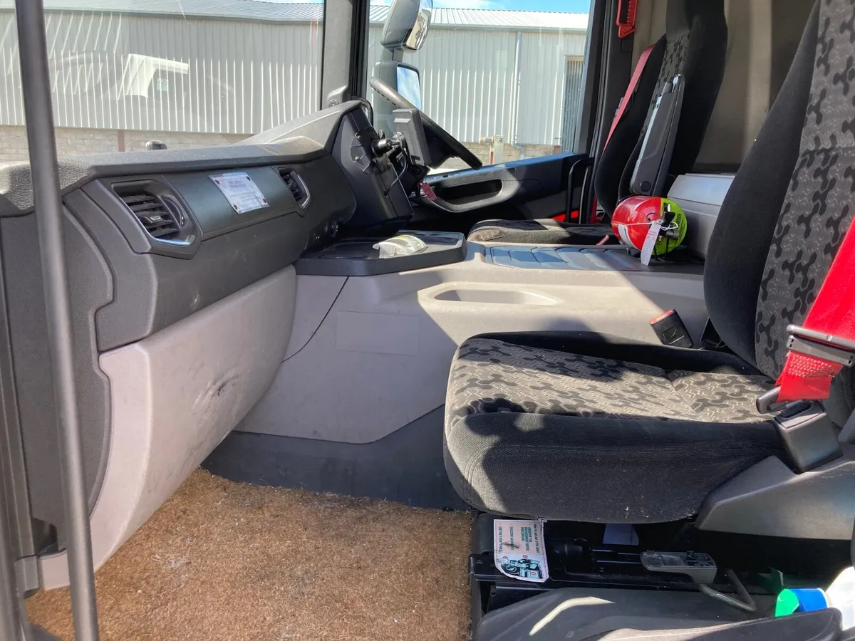 2020 Scania P 450 4x2 day cab 4x2 tractor unit - Image 3