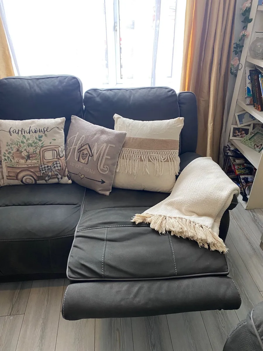 3 piece reclining sofa set - Image 4