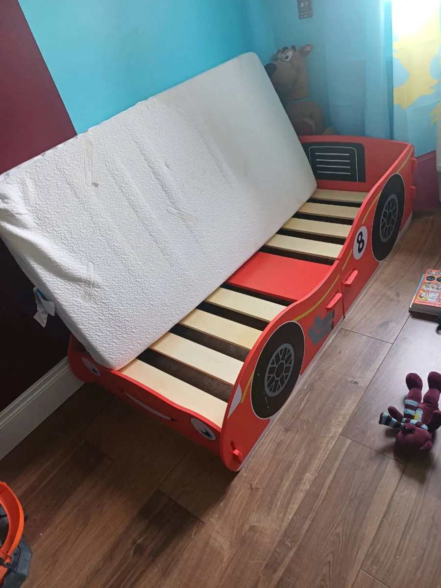 Kids car bed