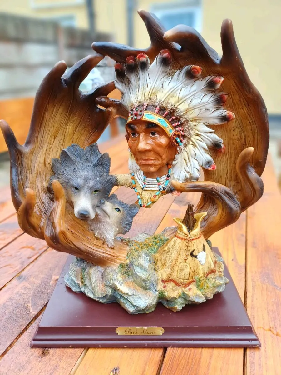 Vintage Native American Figure - Image 2
