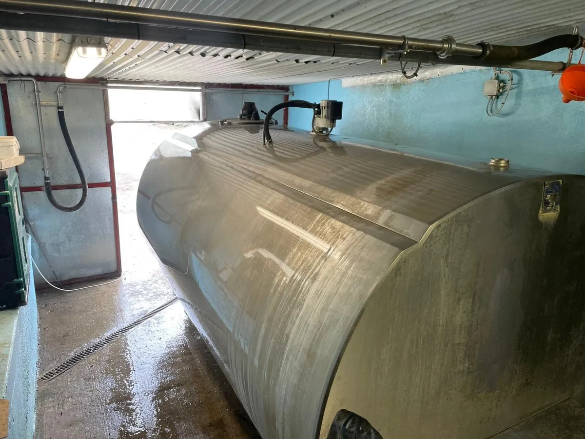 Milking tank - Image 2