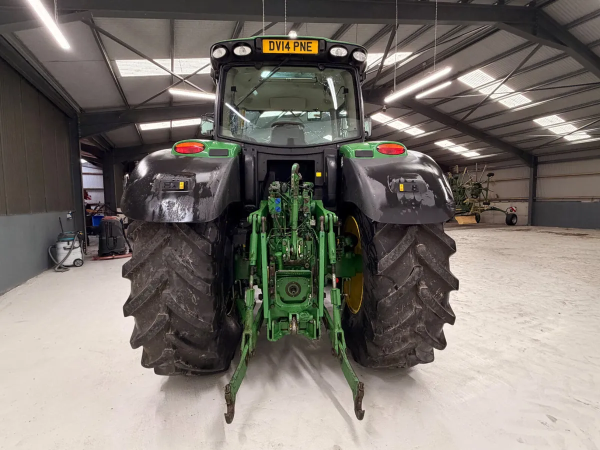 Mint 2014 John Deere 6190R Auto Quad - Image 4