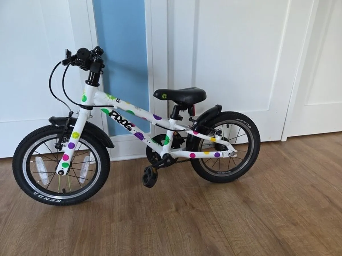 Frog 40 Kids Bike - Image 1
